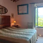 Villa Con Parco E Piscina-camaiore *