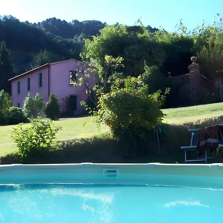 Con Parco E Piscina-camaiore *