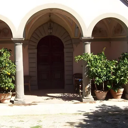 Con Parco E Piscina-camaiore Villa